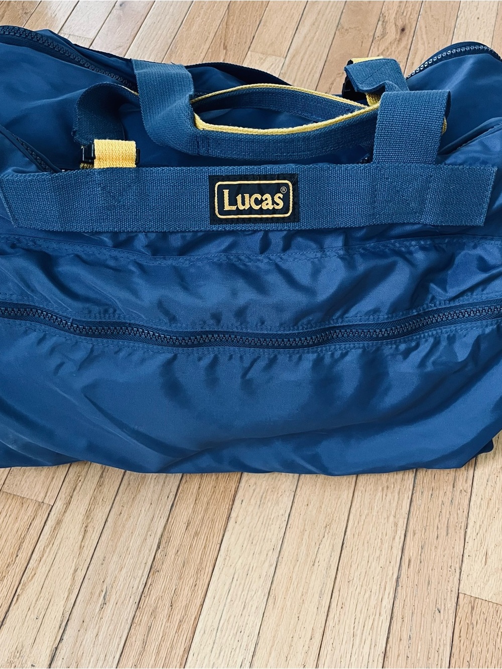 LUCAS Duffle Bag/ Weekender Carry on Case - Large Nylon Expandable Blue/yellow